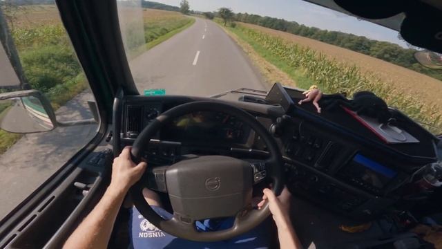 POV: Ride with Volvo FMX 8x4 - Komárovice 2/2 смотреть онлайн