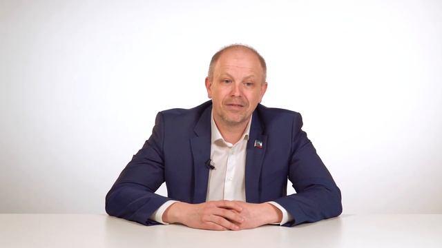 Роман Пономарёв: Какие качества и навыки нужны человеку, чтобы успешно работать онкологом? смотреть онлайн