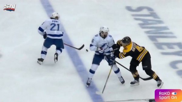 Кучеров топово забивает в своем стиле / Kucherov style score