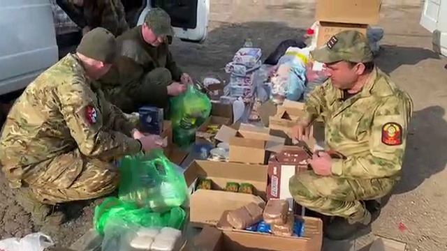 Гуманитарная помощь которую доставили на Донбасс в рамках 10-й гуманитарной миссии. смотреть онлайн