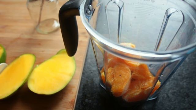 Vegan Green Smoothie Ideas! {that taste good} смотреть онлайн