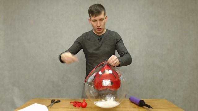 Снежный шар из воздушного шара! Как сделать. смотреть онлайн