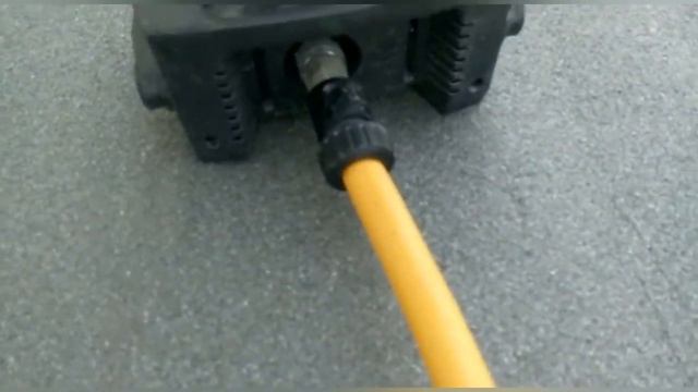 Моем дом с помощью мойки высокого давления Элитек. смотреть онлайн