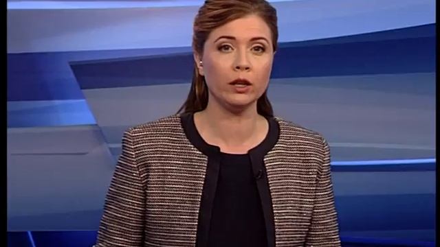 В Заволжском районе Ярославля на 8-летнюю девочку с крыши дома упала глыба льда смотреть онлайн