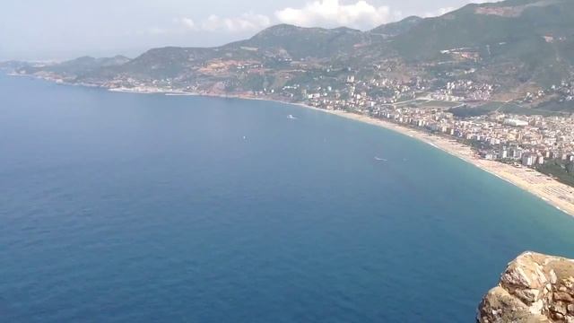 Алания с высоты 220 метров над уровнем моря.Смотровая площадка смотреть онлайн