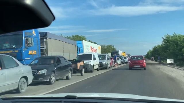 ??МЕГА ПРОБКА Запорожье Бердянск Кирилловка Мелитополь Геническ отдых 2020????☀️☀️☀️☀️☀️ смотреть онлайн