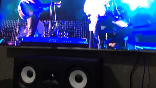 Monitor áudio mr4 смотреть онлайн