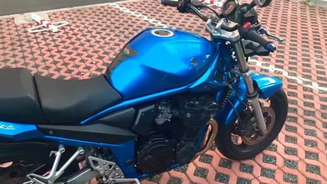 Suzuki GSF650 Bandit смотреть онлайн