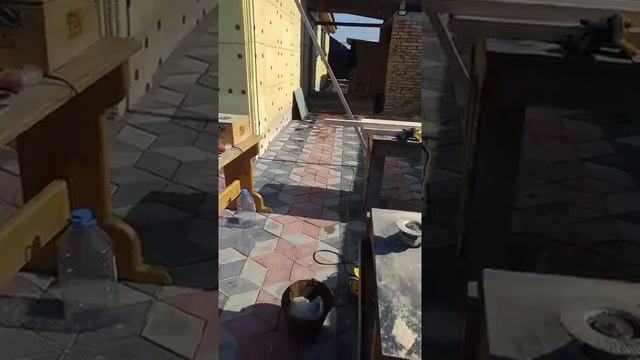 8.03.2020 во дворе весна, обед по расписанию. Сегодня в меню "говяжий рубец/требуха". смотреть онлайн