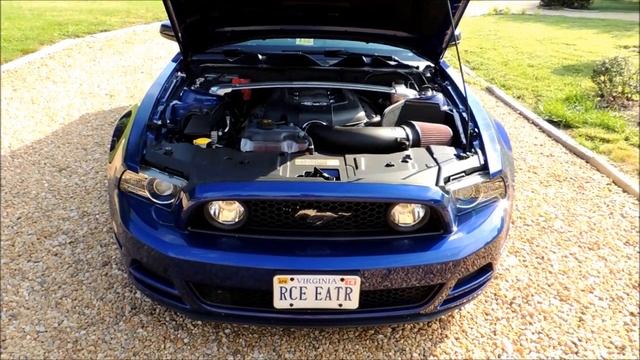 2013 Ford Mustang GT 5.0 V8 JLT Cold Air Intake System Review смотреть онлайн