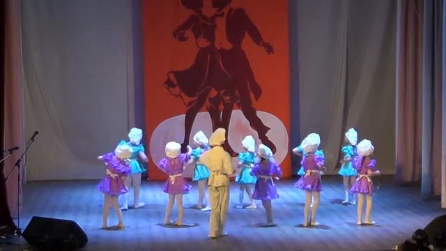 танец"Поварята" Миндерлинский СДК 20.04.2019 смотреть онлайн