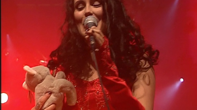 Within Temptation - Broerenkerk Zwolle (live)( Within Temptation Mother Earth Tour 2002)