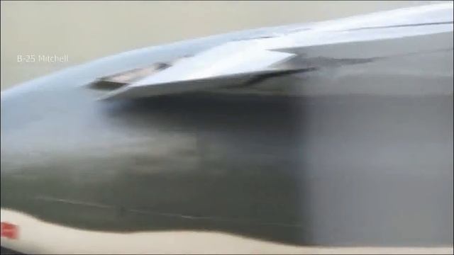 US Army 2015 - Military bomber of the US - B-25 Mitchell смотреть онлайн