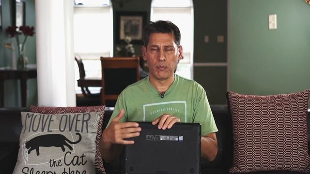 Asus X441 Review - Fix two things and its not bad. смотреть онлайн