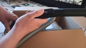 Распаковка — Пылесос Philips XB2042/01