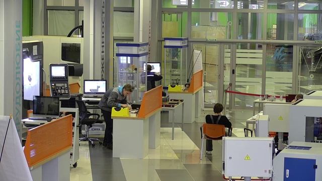 "Токарные работы на станках с ЧПУ" и "Фрезерные работы на станках с ЧПУ" смотреть онлайн
