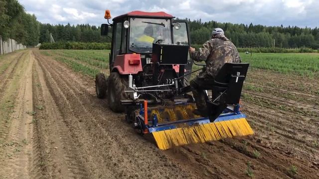 Устройство пропалывающее прицепное лесохозяйственная с собственной гидравлической системой