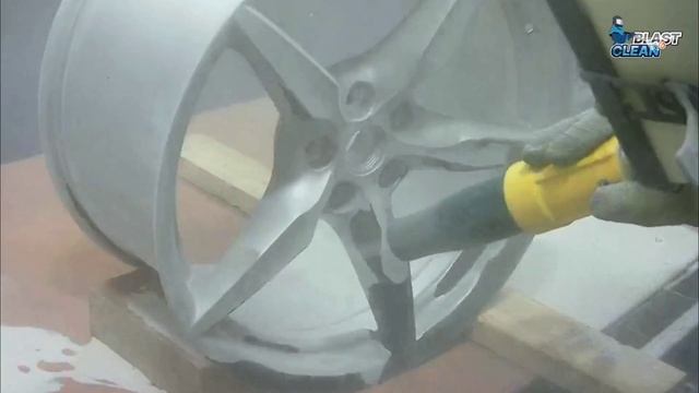 Plastic Media Blasting - Best Paint Removal Ferrari Sport Rims смотреть онлайн
