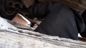 Замена топливного фильтра на ВАЗ 2113 (2114 - 2115)