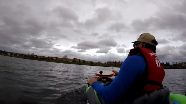 Intex Challenger K1 Kayak with the Kite Sailing смотреть онлайн
