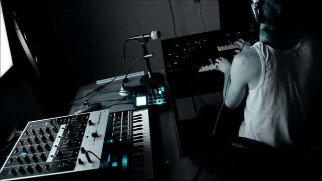 ORGAN & DRUM MACHINE смотреть онлайн