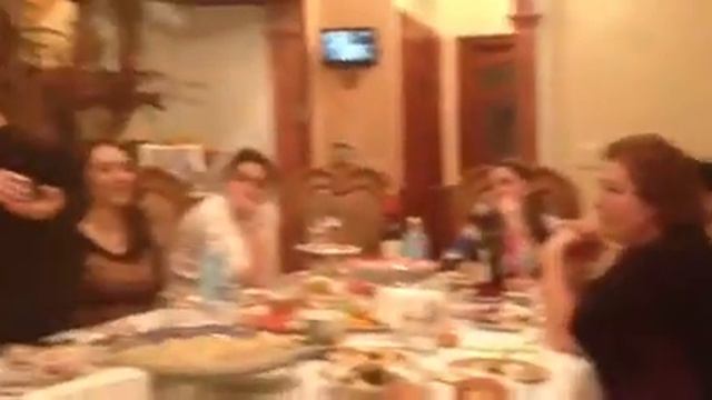 Застолья у брата смотреть онлайн