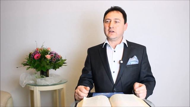 Порадуйтесь со мной / Виктор Мюллер смотреть онлайн