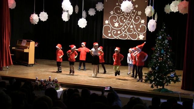 A Télapó manói смотреть онлайн