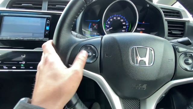 HONDA FIT? HYBRID? 2016г компл-я HYBRID BASE GRADE, кожаный салон, б/п по России с аукциона Японии. смотреть онлайн