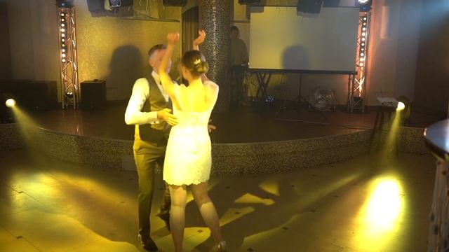 Первый танец жениха и невесты / First dance of the bride and groom смотреть онлайн