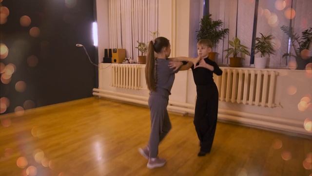 Новый год в студии танца "Лариса" смотреть онлайн