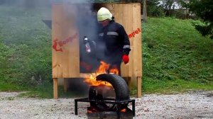 Аэрозольный огнетушитель, огнетушащий спрей Bontel, тушение горящей резины