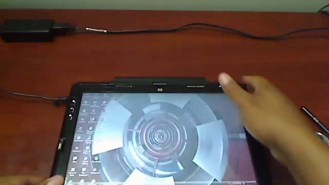 HP Touchsmart tx2z Review Part 1 of 6 - The Overview смотреть онлайн