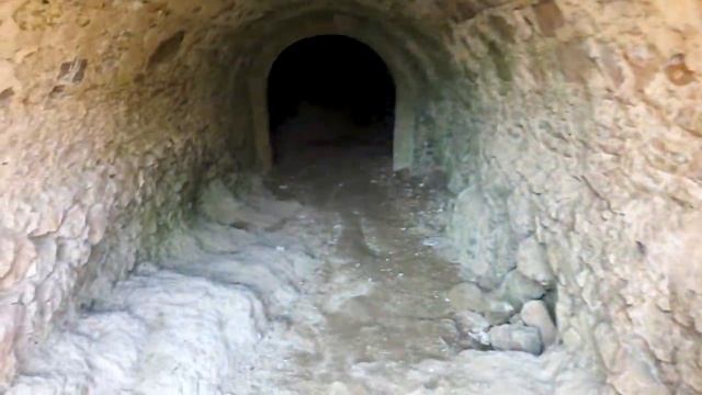 Сastles of Slovakia: Castle Uhrovec смотреть онлайн