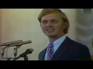 Леонид Сметанников -  Знаете, каким он парнем был