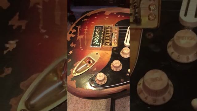 EBAY SRV 'FENDER' RELIC STRATOCASTER unboxed смотреть онлайн