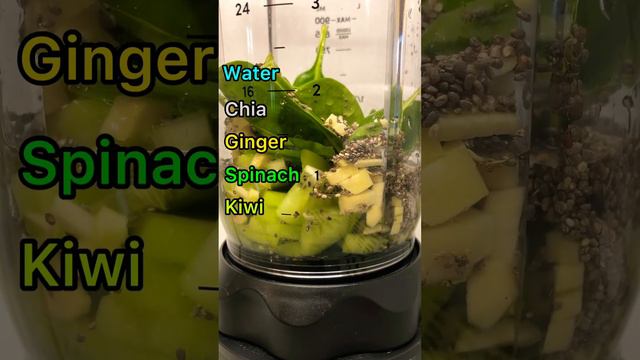 Smoothie Time! 👍 Kiwi & Spinach & Ginger & Chia