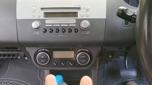 Part 1| How To Remove Radio Factory Suzuki Swift 2009 Headunit CD Player (Fit 2004 - 2010)