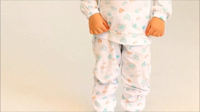 Пижама с сердечками (футболка, брюки) для девочки (2730926) КотМарКот смотреть онлайн