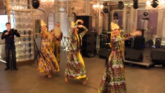 Узбекские танцы в Москве +7-966-387-25-00 www.bahordance.ru "Бахор"ансамбль узбекского танца смотреть онлайн
