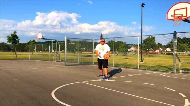 Klay Thompson Basketball Scoring Moves смотреть онлайн