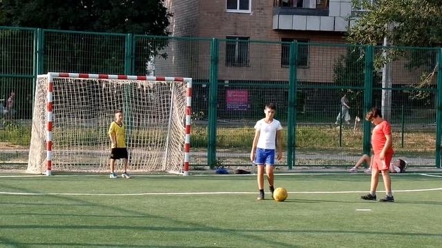 04.08.2017 - Арчи в навес пропускает и тащит