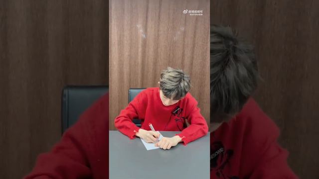 【IXFORM】2022的新年祝福☀️IXFORM祝大家新年快乐🌈 смотреть онлайн