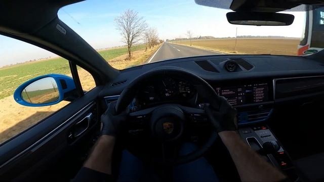 2021 Porsche Macan (facelift) | POV test drive смотреть онлайн