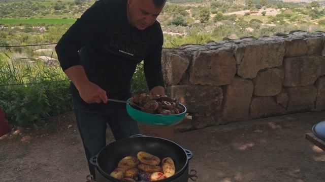 Казан Кебаб. Мясо с Картошкой в Казане на Костре. смотреть онлайн