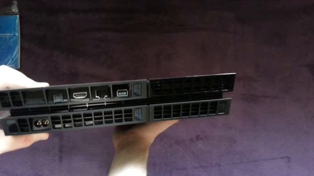 PlayStation 4 Console Unboxing (UK) смотреть онлайн