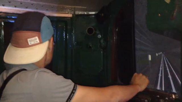 День 12. Музей транспорта. Лондонская галерея. смотреть онлайн