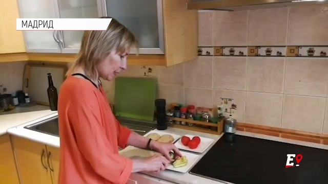 ЗАВТРАК под «национальным соусом» смотреть онлайн