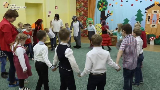 Проект Мир не только из окна Семейный осенний праздник для детей ОВЗ в Центре Диалог смотреть онлайн