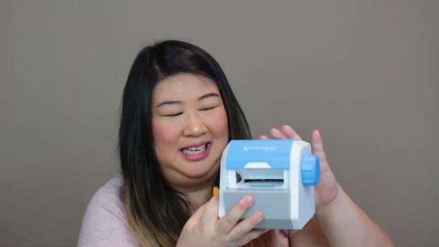 Ep. 12 - Mini Sticker Machine | Testing XYRON MINI STICKER MACHINE смотреть онлайн